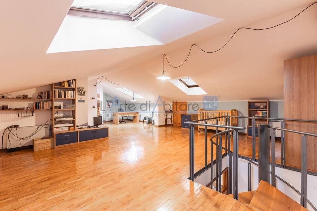 casa indipendente in vendita a Verona in zona Cadidavid