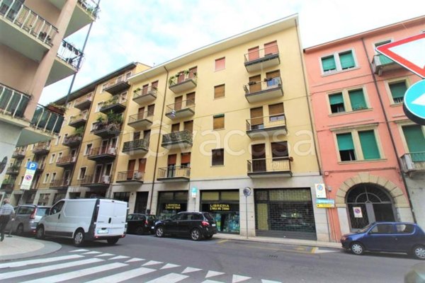 appartamento in vendita a Verona in zona Cittadella