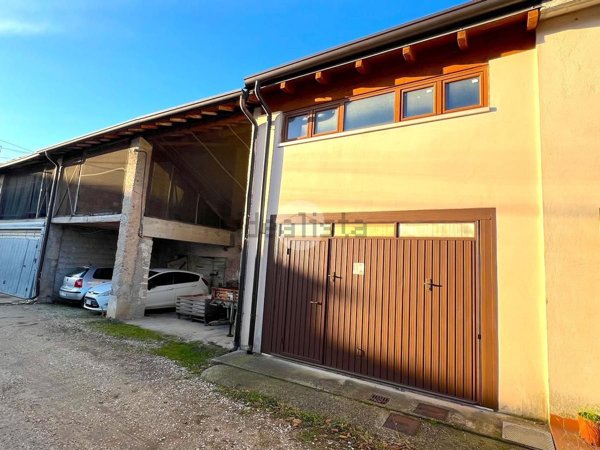 appartamento in vendita a Verona in zona San Massimo all'Adige