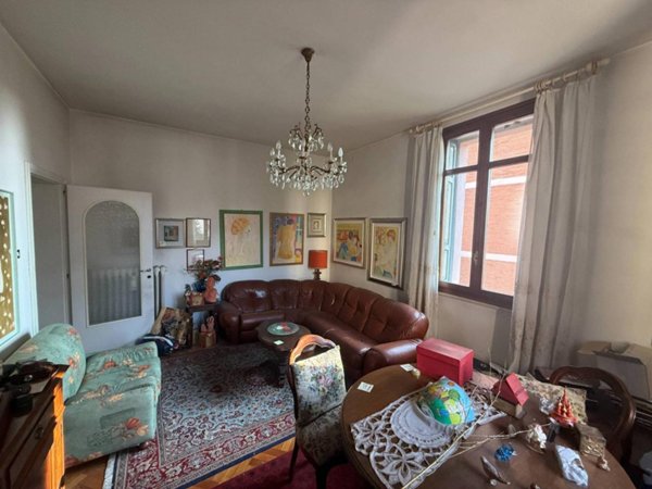 appartamento in vendita a Verona in zona Valdonega