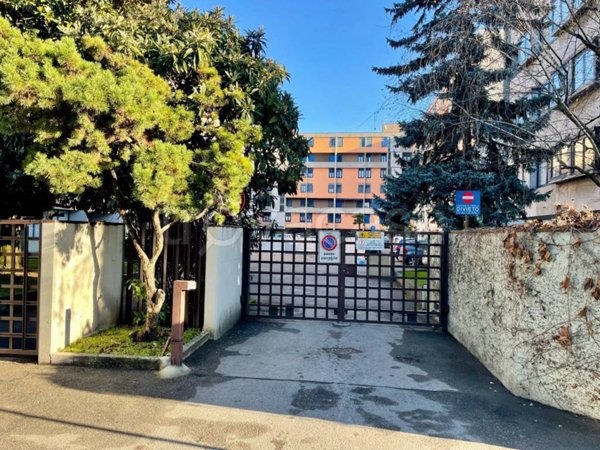 appartamento in vendita a Verona in zona Saval