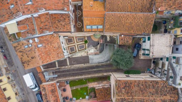 casa indipendente in vendita a Verona