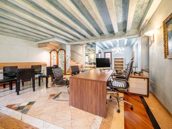 casa indipendente in vendita a Verona