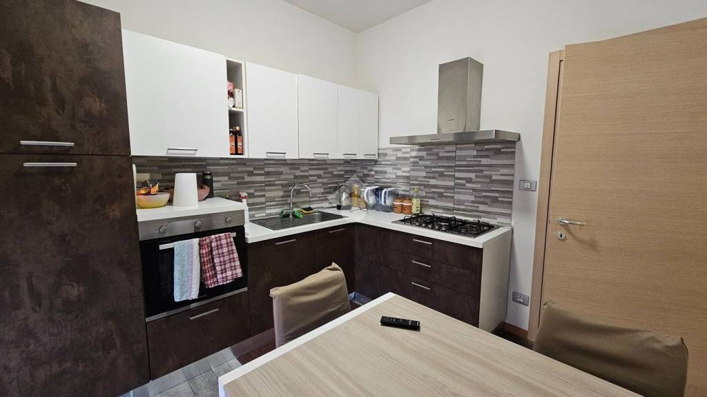 appartamento in vendita a Verona in zona Borgo Roma