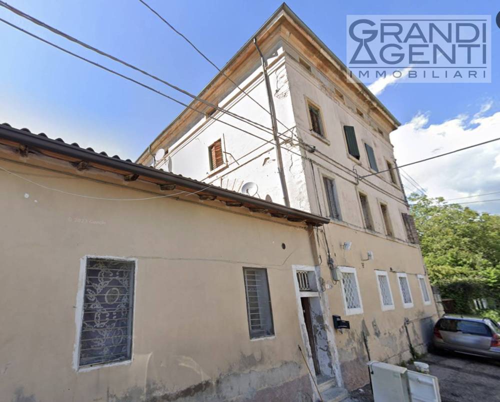 appartamento in vendita a Verona in zona Mizzole