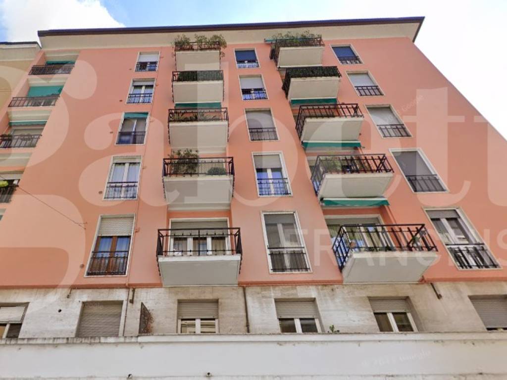 appartamento in vendita a Verona in zona Centro Storico
