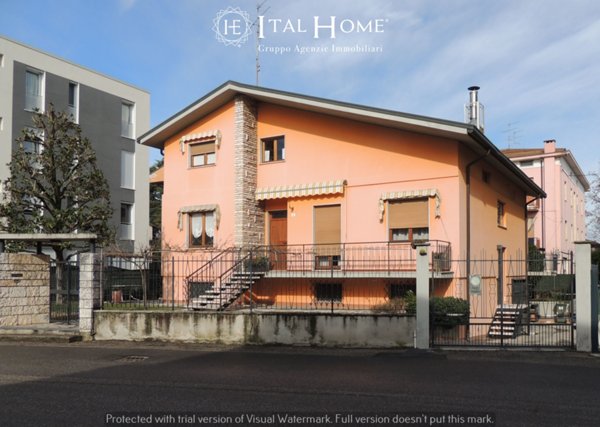 casa indipendente in vendita a Verona in zona San Massimo all'Adige