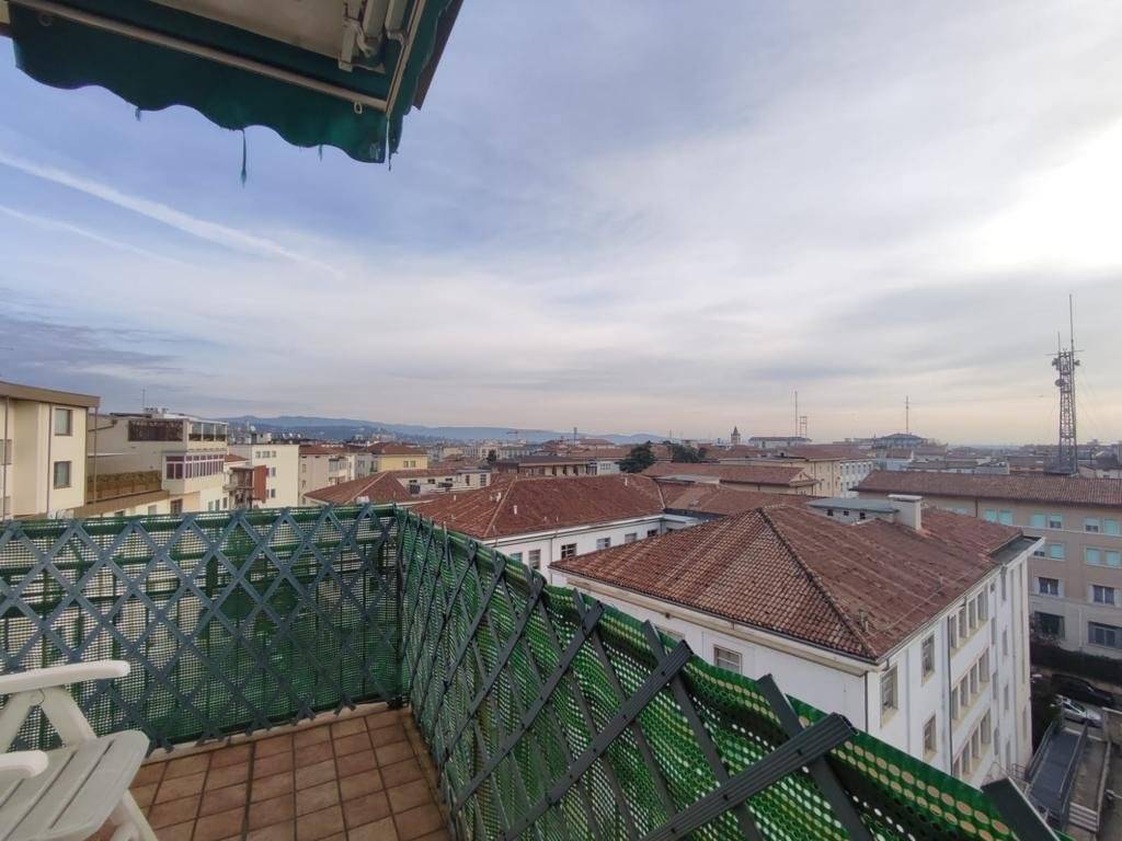 appartamento in vendita a Verona in zona Cittadella