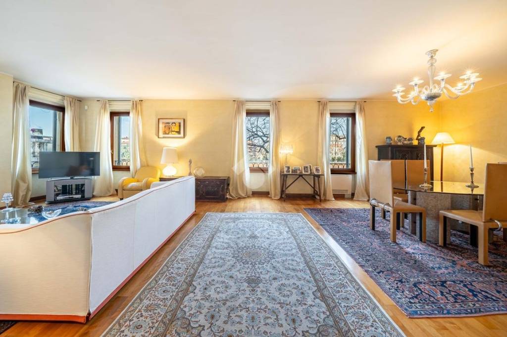 appartamento in vendita a Verona