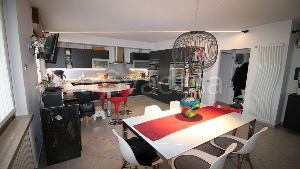 appartamento in vendita a Verona in zona San Massimo all'Adige