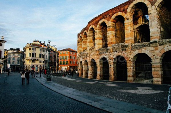 quadrivano in vendita a Verona in zona Centro Storico