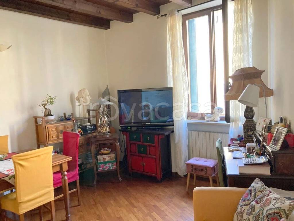 appartamento in vendita a Verona in zona Cittadella