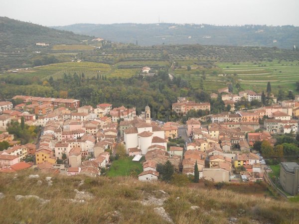 appartamento in vendita a Verona in zona Quinzano