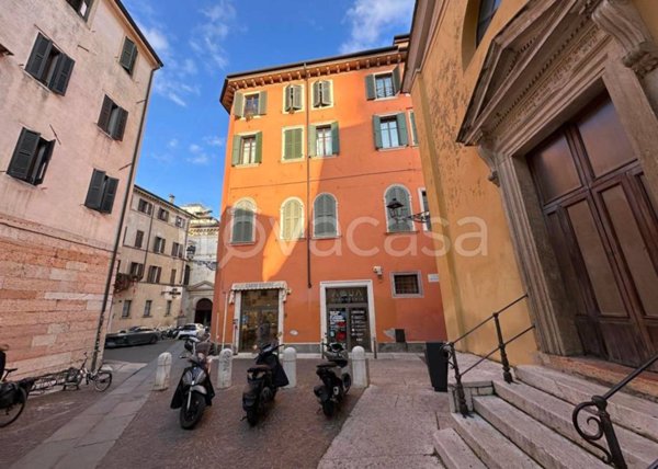 appartamento in vendita a Verona in zona Centro Storico