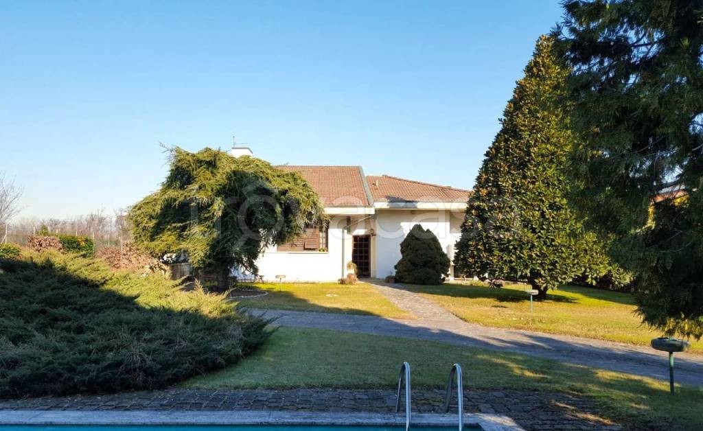 casa indipendente in vendita a Verona in zona San Massimo all'Adige