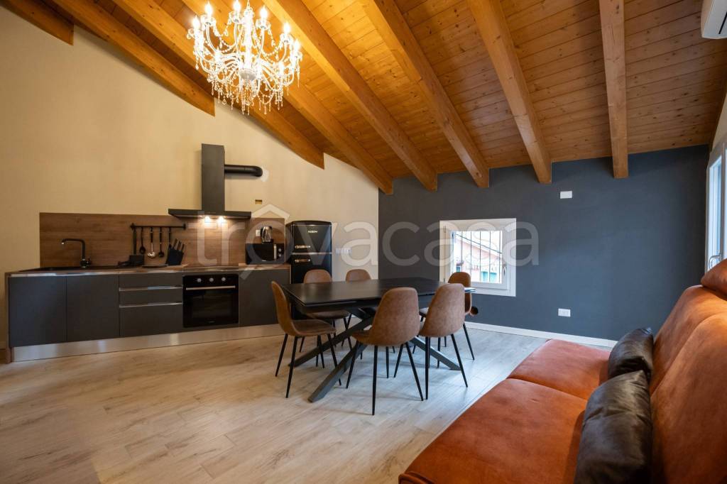 appartamento in vendita a Verona