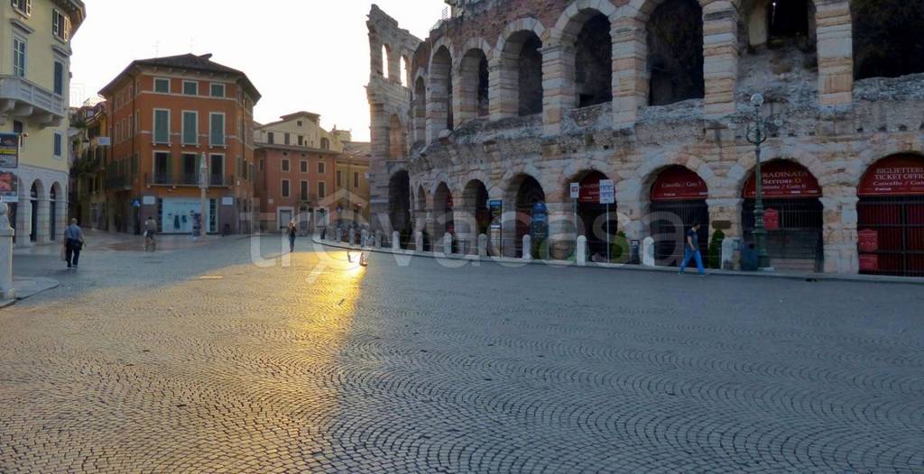 intera palazzina in vendita a Verona in zona Centro Storico