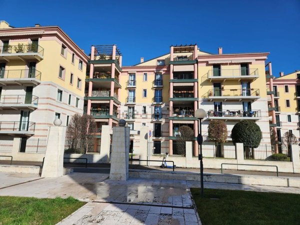 appartamento in vendita a Verona in zona Porto Crencano