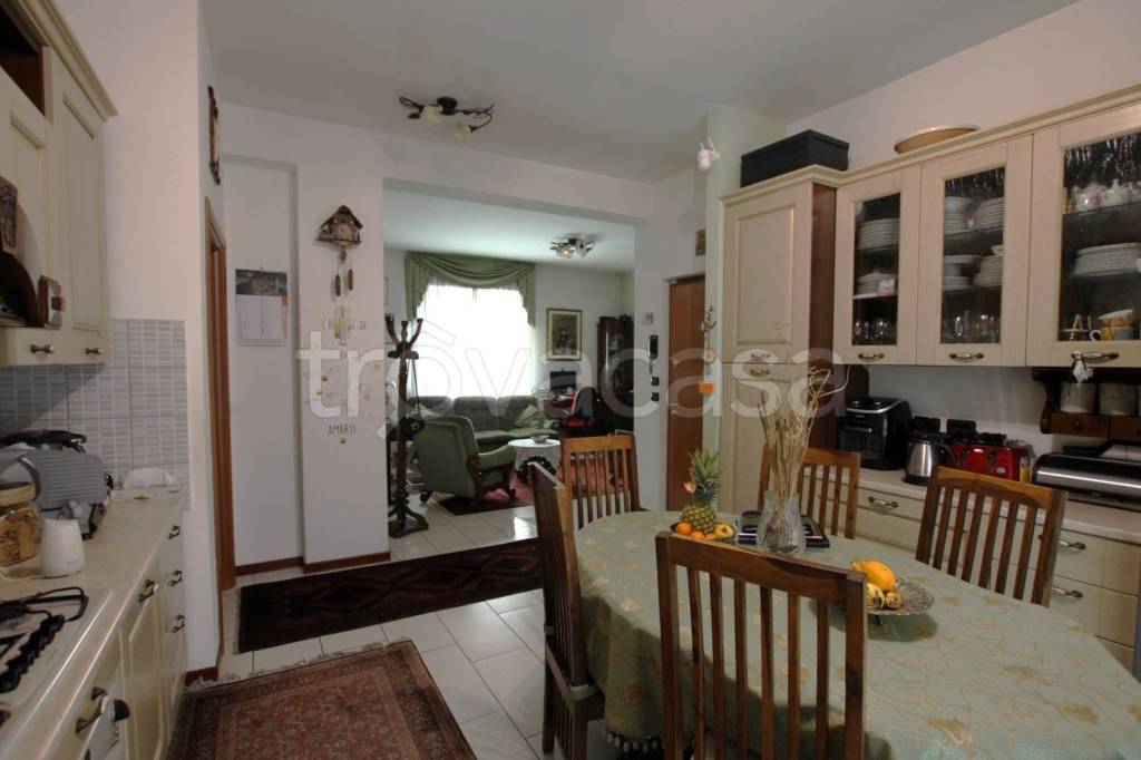 appartamento in vendita a Verona in zona Borgo Venezia / Borgo Trieste