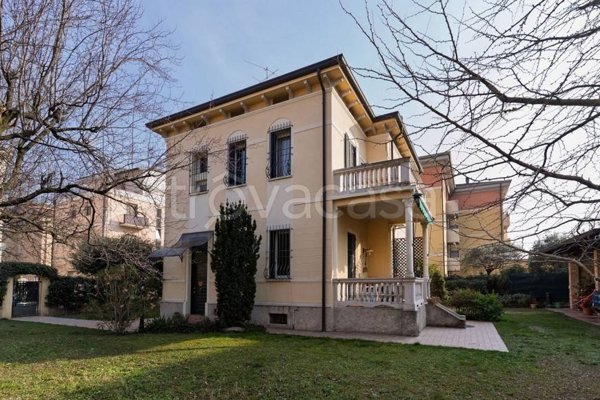 casa indipendente in vendita a Verona in zona Borgo Venezia / Borgo Trieste