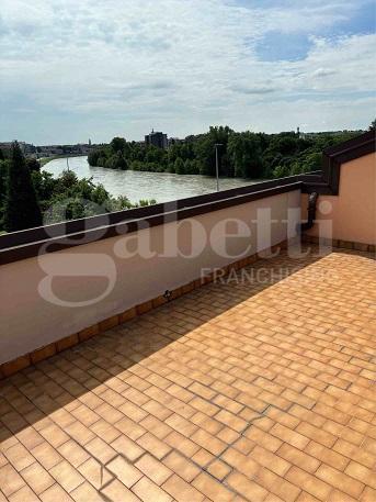 appartamento in vendita a Verona in zona Porto Crencano