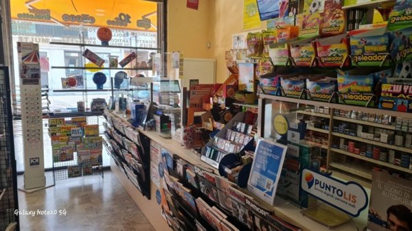 locale di sgombero in vendita a Verona in zona Borgo Roma