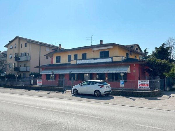 intera palazzina in vendita a Verona in zona Borgo Roma