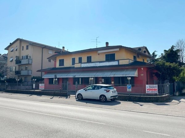 appartamento in vendita a Verona in zona Borgo Roma