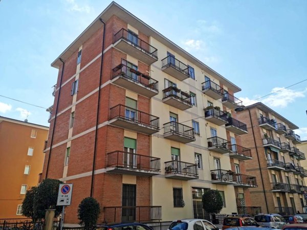 appartamento in vendita a Verona in zona Musicisti / Santa Croce