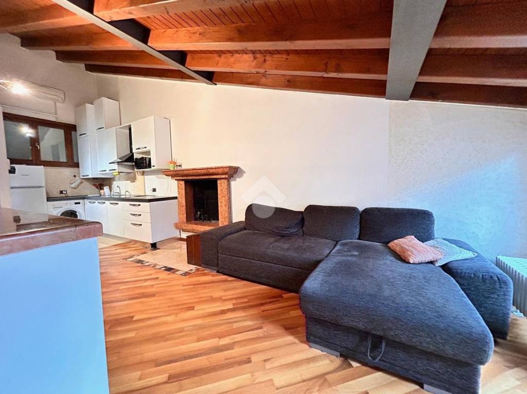 appartamento in vendita a Verona in zona Veronetta