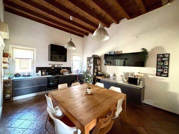 casa indipendente in vendita a Verona in zona San Zeno