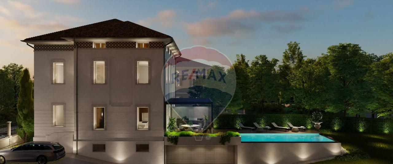 casa indipendente in vendita a Verona in zona Cittadella