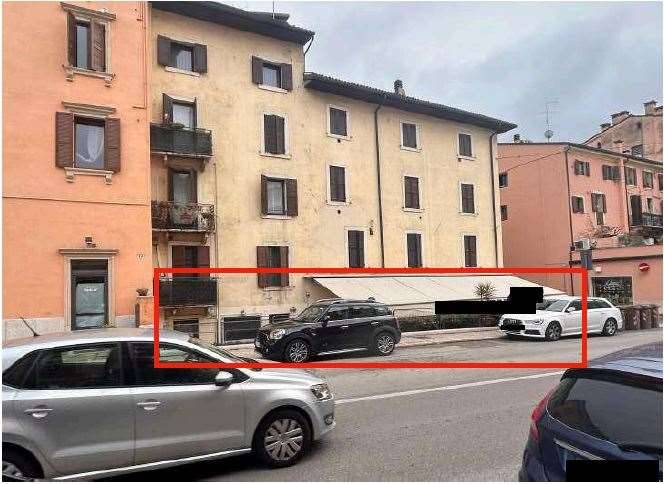 negozio in vendita a Verona in zona Veronetta
