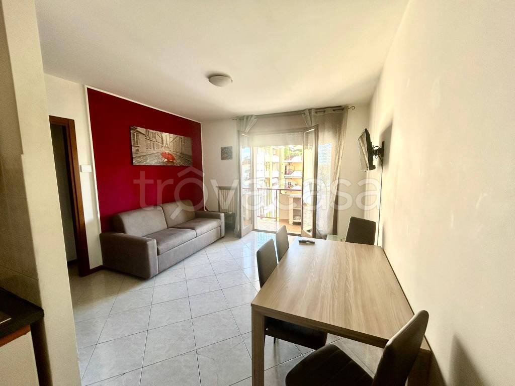 appartamento in vendita a Verona in zona Borgo Roma