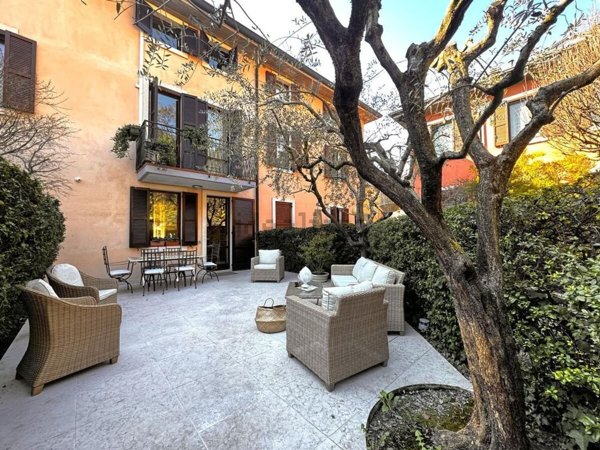 casa indipendente in vendita a Verona in zona Veronetta