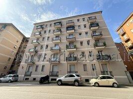 appartamento in vendita a Verona in zona Santa Lucia