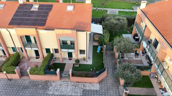casa indipendente in vendita a Verona in zona San Michele Extra