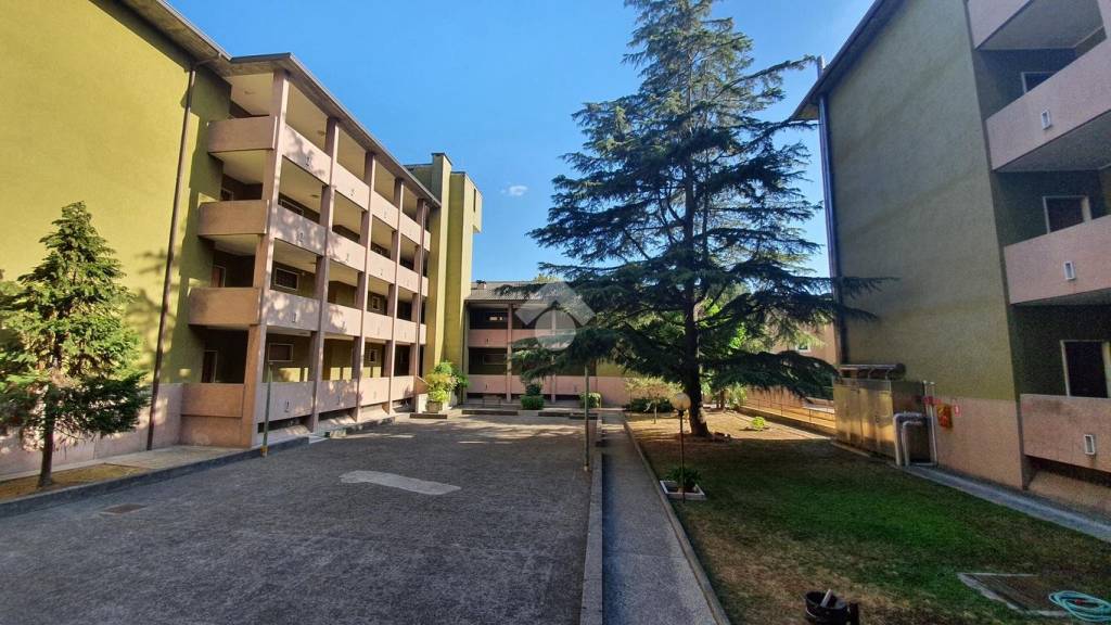 appartamento in vendita a Verona in zona Borgo Roma