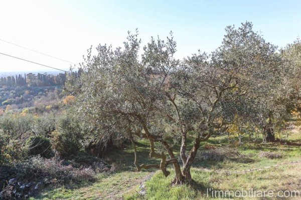 casa indipendente in vendita a Verona in zona Quinzano