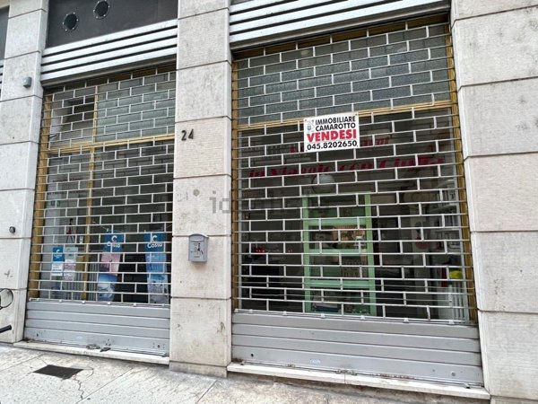 negozio in vendita a Verona