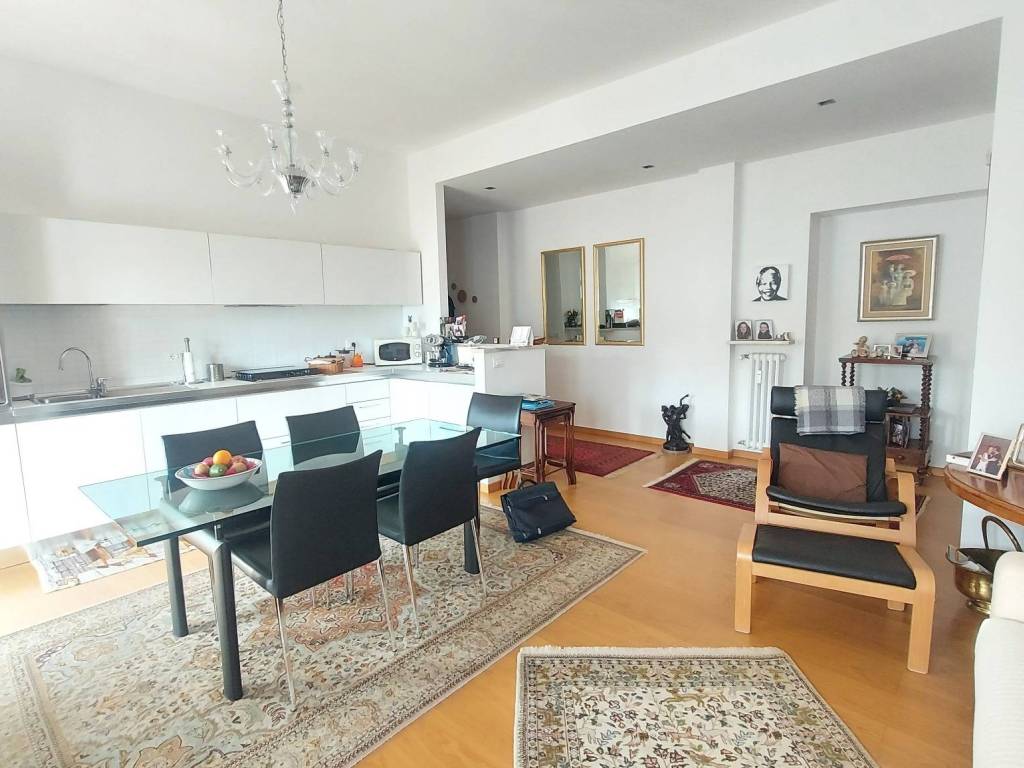 appartamento in vendita a Verona in zona Borgo Venezia / Borgo Trieste