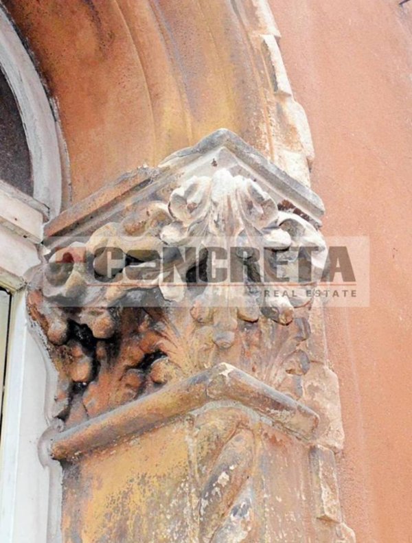 appartamento in vendita a Verona in zona Centro Storico