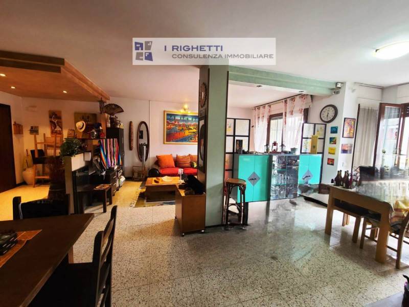 appartamento in vendita a Verona in zona Centro Storico