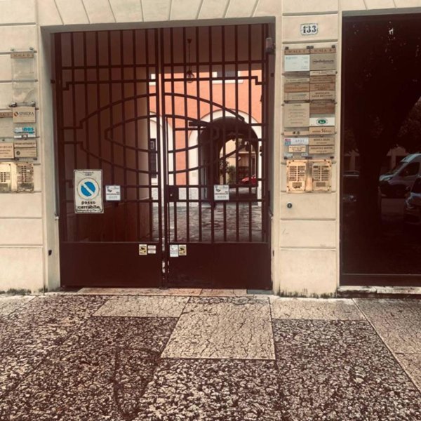 appartamento in vendita a Verona in zona Cittadella