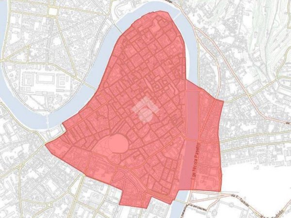 negozio in vendita a Verona in zona Centro Storico