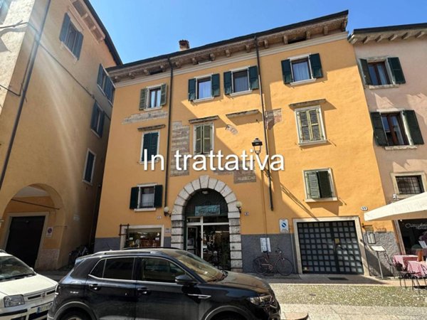appartamento in vendita a Verona in zona Centro Storico