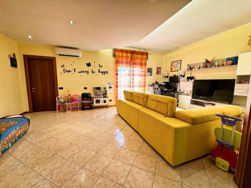 appartamento in vendita a Verona in zona Borgo Roma