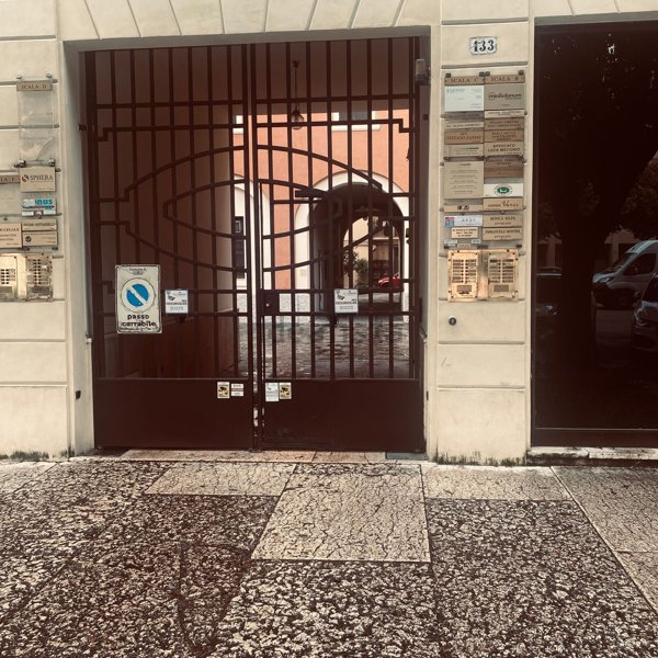 appartamento in vendita a Verona in zona Cittadella