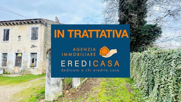 casale in vendita a Verona in zona Golosine
