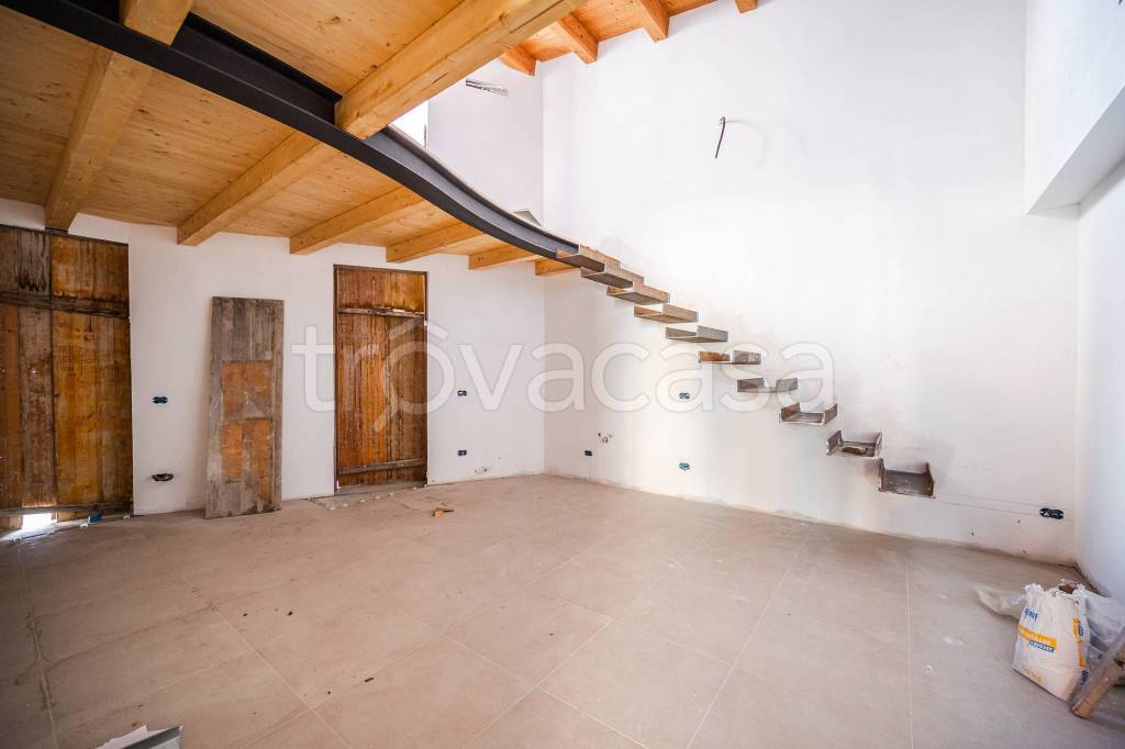 appartamento in vendita a Verona in zona Borgo Roma